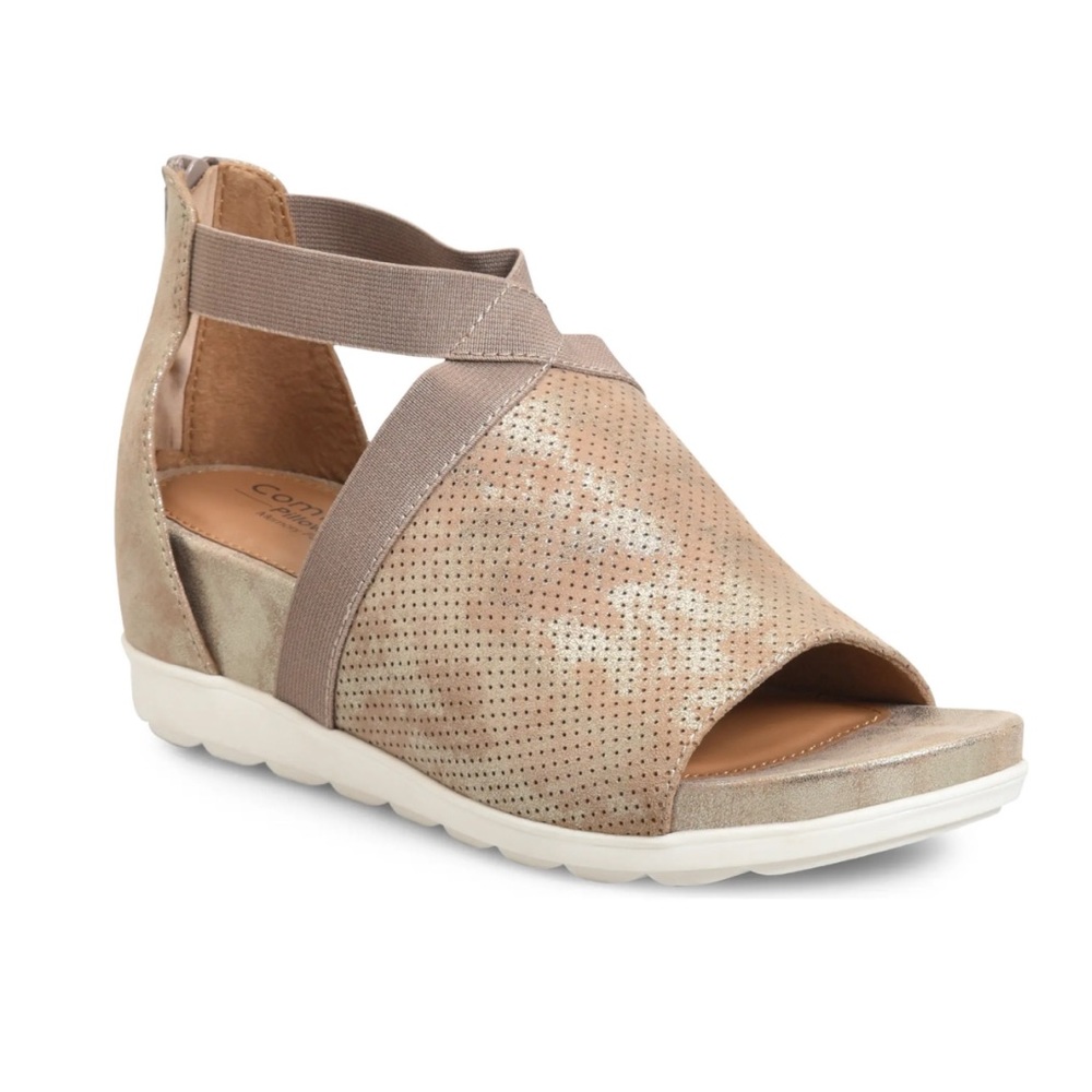 Comfortiva Paisley Sandal (Women)